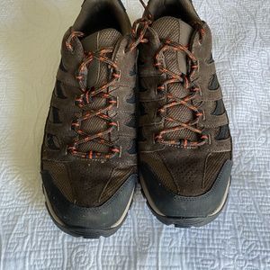 Columbia Men's Crestwood Hiking Shoe